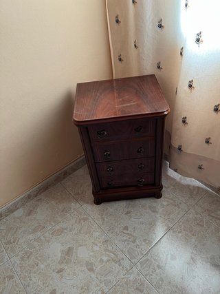 Muebles Clásicos de Madera