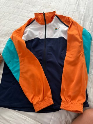 Chaqueta chandal talla 16 Gredos San Diego