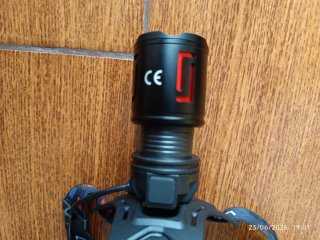 Linterna frontal LED