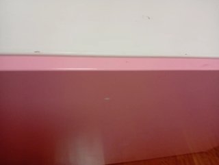 Cajón de almacenaje Ikea ,tiene varios roces