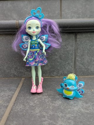 Muñeca Enchantimals de Mattel