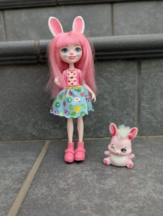 Muñeca Enchantimals de Mattel