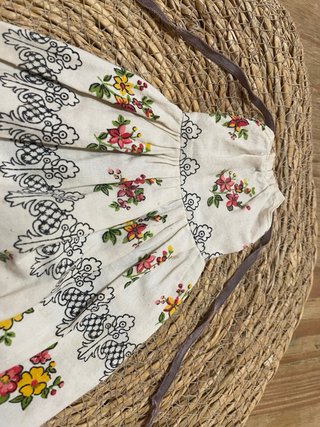 Vestido Nancy Flores Famosa