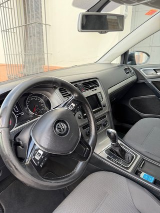 Volkswagen Golf  2014