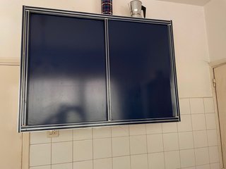 Mueble de cocina azul vintage aluminio