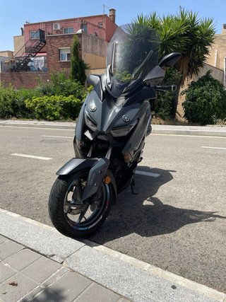 Yamaha XMAX Tech 125 Gris 2022 7000 km