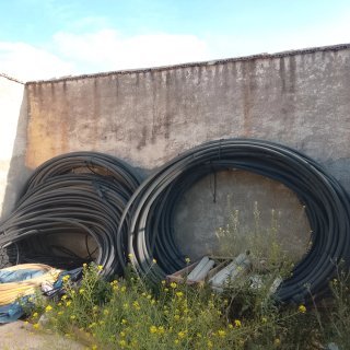 Goteo 1m y gomones 12mm.