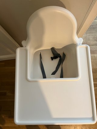 Trona IKEA con bandeja