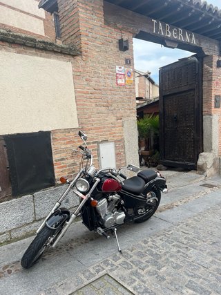 Honda Shadow 600 Custom