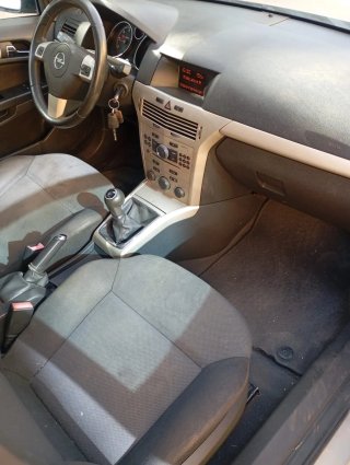 Opel Astra 2007