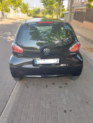 Toyota Aygo año 2009 solo 153000 km etiqueta C