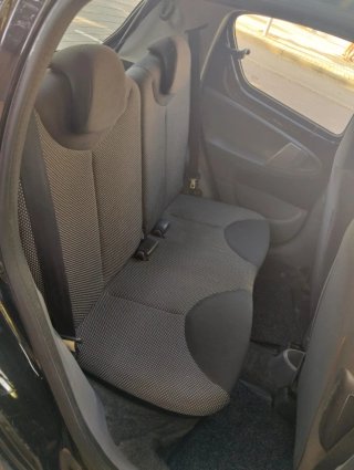 Toyota Aygo año 2009 solo 153000 km etiqueta C