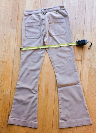 2 pantalones vaqueros corte campana talla 34