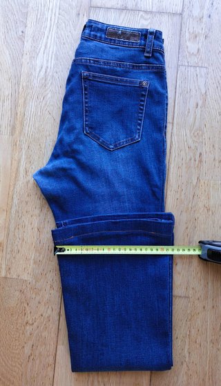 2 pantalones vaqueros corte campana talla 34