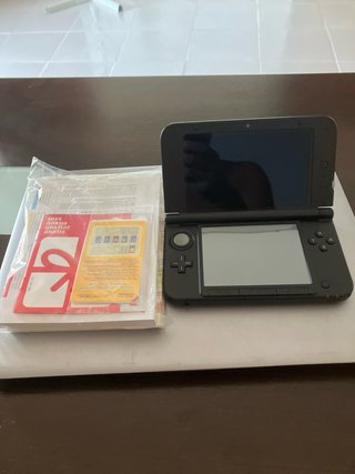 Nintendo 3DS XL Luigi's Mansion 2