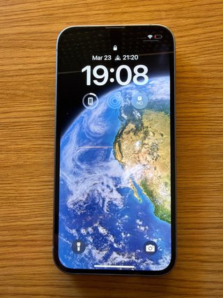 iPhone 14