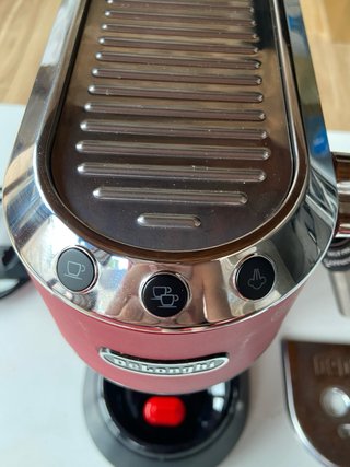 De Longhi - Dedica Style (Rojo)