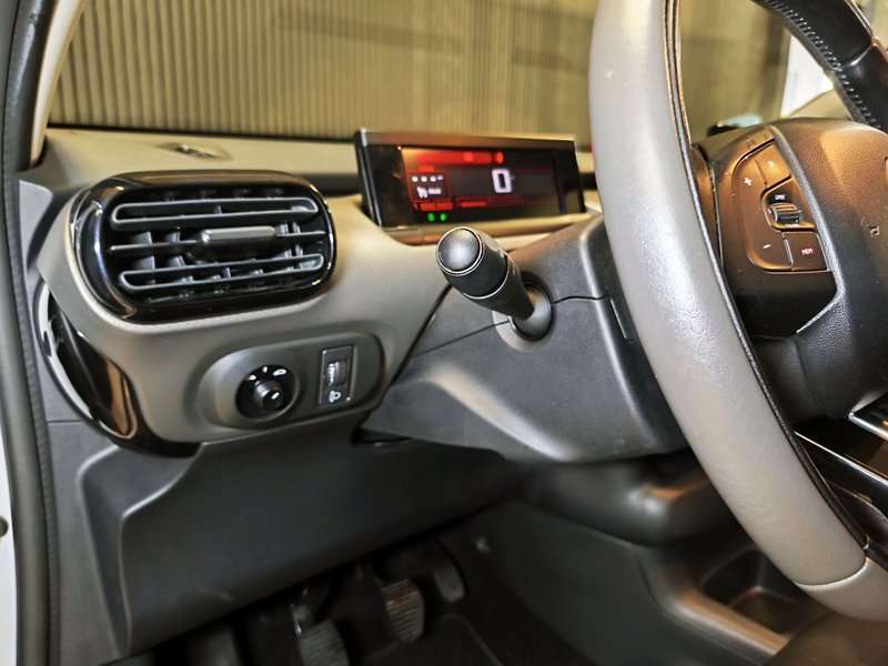 Citroën C4 Cactus 1.2 PureTech Feel Edition 2017, foto 9