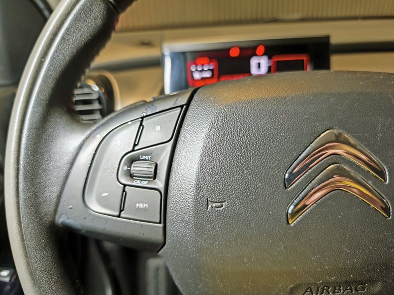Citroën C4 Cactus 1.2 PureTech Feel Edition 2017, foto 18