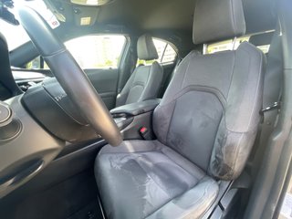 Lexus UX 2.0 250h Business Navigation