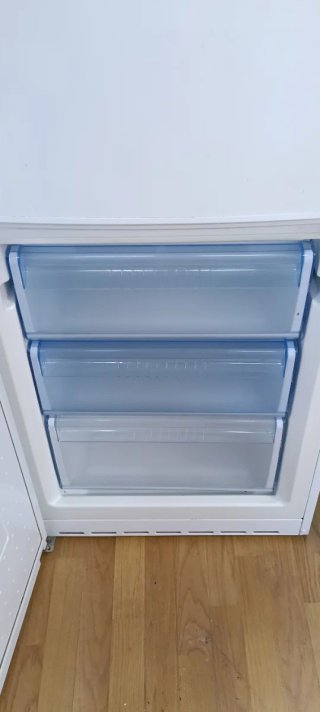 NEVERA COMBI BALAY NO FROST ENERGÍA A+