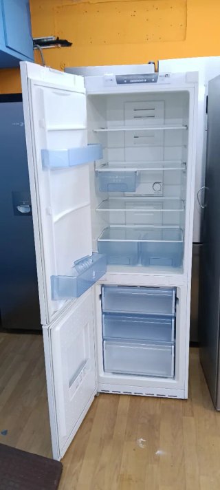 NEVERA COMBI BALAY NO FROST ENERGÍA A+