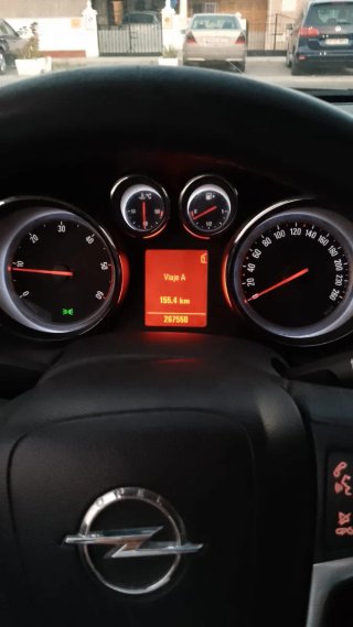 Opel Astra 2010
