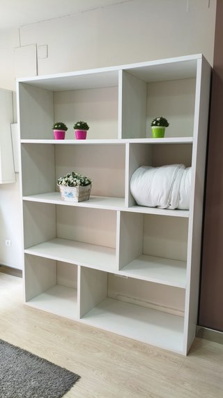 Mobiliario comercial tienda. Estanterías/mostrador