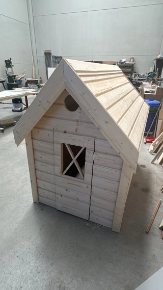 Casita Infantil de Madera Artesanal