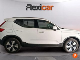 Volvo XC40 2.0 B3 G Plus Dark Auto