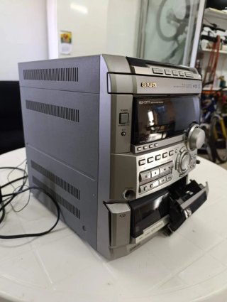 Sistema de Audio Aiwa NSX-S777 Plata