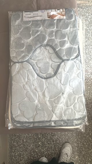 Tappeto bagno cuori grigio/argento