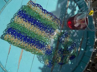 Bolso de abalorios con cadena