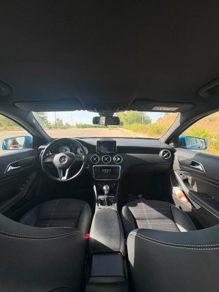 Mercedes-Benz A180 2013