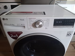 Lavasecadora LG ThinQ 9kg/6kg 1400RPM NUEVA