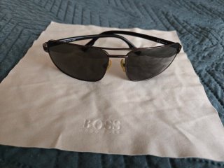 Gafas de sol BOSS negras y grises