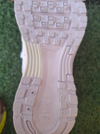 Nike P6000