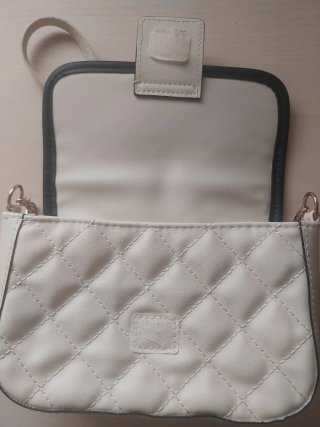 Bolso niña. Color crema