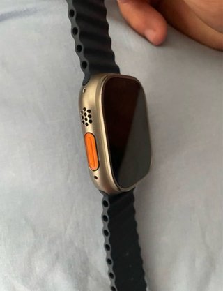 Apple Watch Ultra 2 - Salud Batería 100%