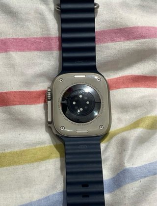 Apple Watch Ultra 2 - Salud Batería 100%