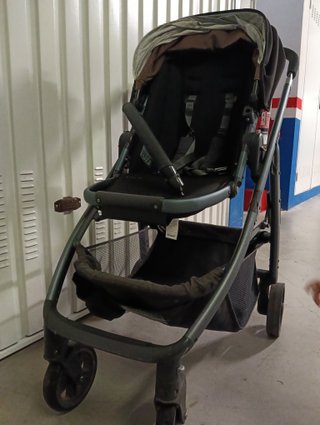 Cochecito Uppababy Cruz con capazo, silla y BeSafe