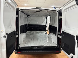Nissan Primastar 2023