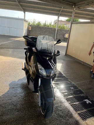 Yamaha XMAX 250 Negra Automática