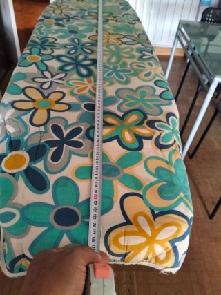 Tabla de planchar blanca