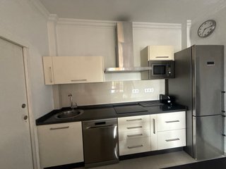Cocina completa con electrodomésticos