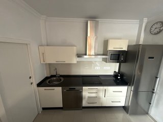 Cocina completa con electrodomésticos