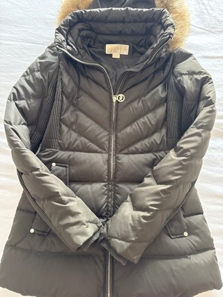 Abrigo Michael Kors verde militar Talla XXS