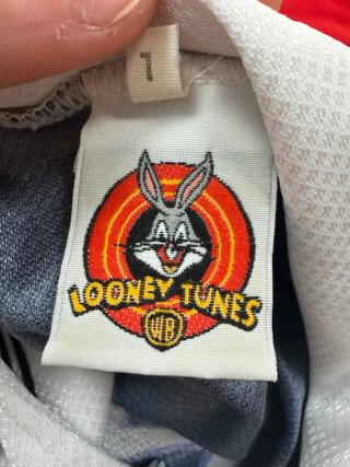 Camiseta Real Madrid Looney Tunes 96