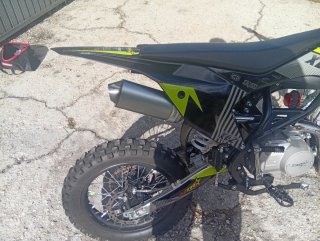 Pit Bike  MTR 4 Tiempos Motocross Negra y Verde 12