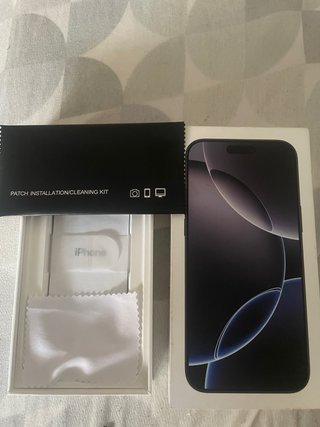 Caja iPhone 16 Pro Max 256 GB SOLO LA CAJA